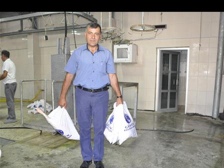 GÜRÜN’DE 1200 AİLEYE KURBAN ETİ DAĞITILDI.