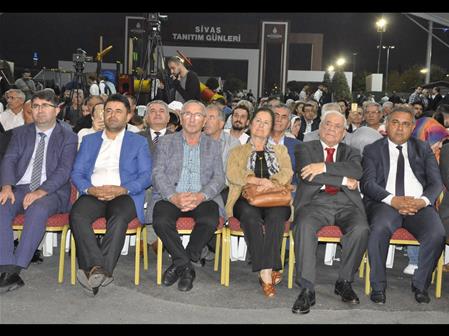 10,SİVAS GÜNLERİ SONA ERDİ