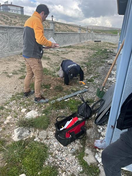 GÜRÜN DE MEYDANA GELEN DEPREMLER ARAŞTIRILIYOR