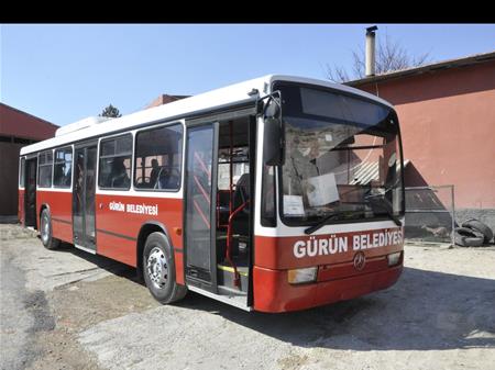 İBB GÜRÜN BELEDİYESİNE OTOBÜS HEDİYE ETTİ
