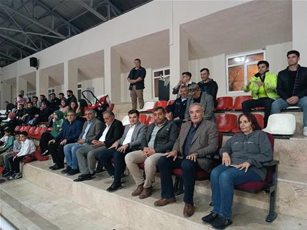 VAKIF BAŞKANIMIZ SN. SELAMİ KOCA GÜRÜN'DE VOLEYBOL TURNUVOLARINA KATILDI
