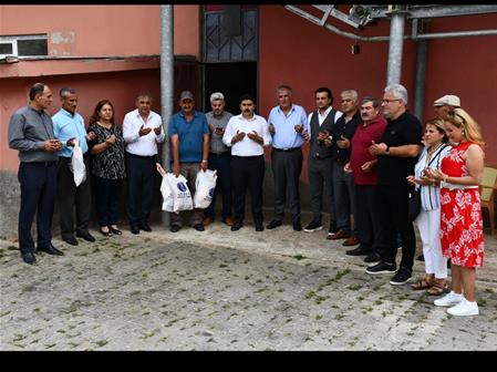 GÜRÜN’DE 1200 AİLEYE KURBAN ETİ DAĞITILDI.