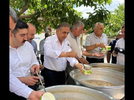 VAKIF BAŞKANIMIZ GÜRÜN DE AŞURE ETKİNLİĞİNE KATILDI