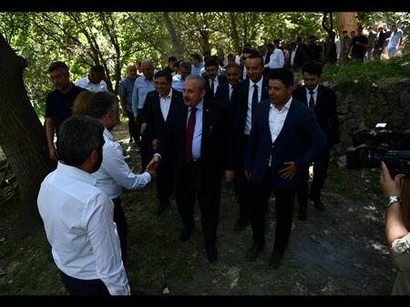 TBMM BAŞKANI ŞENTOP GÜRÜN’Ü ZİYARET ETTİ